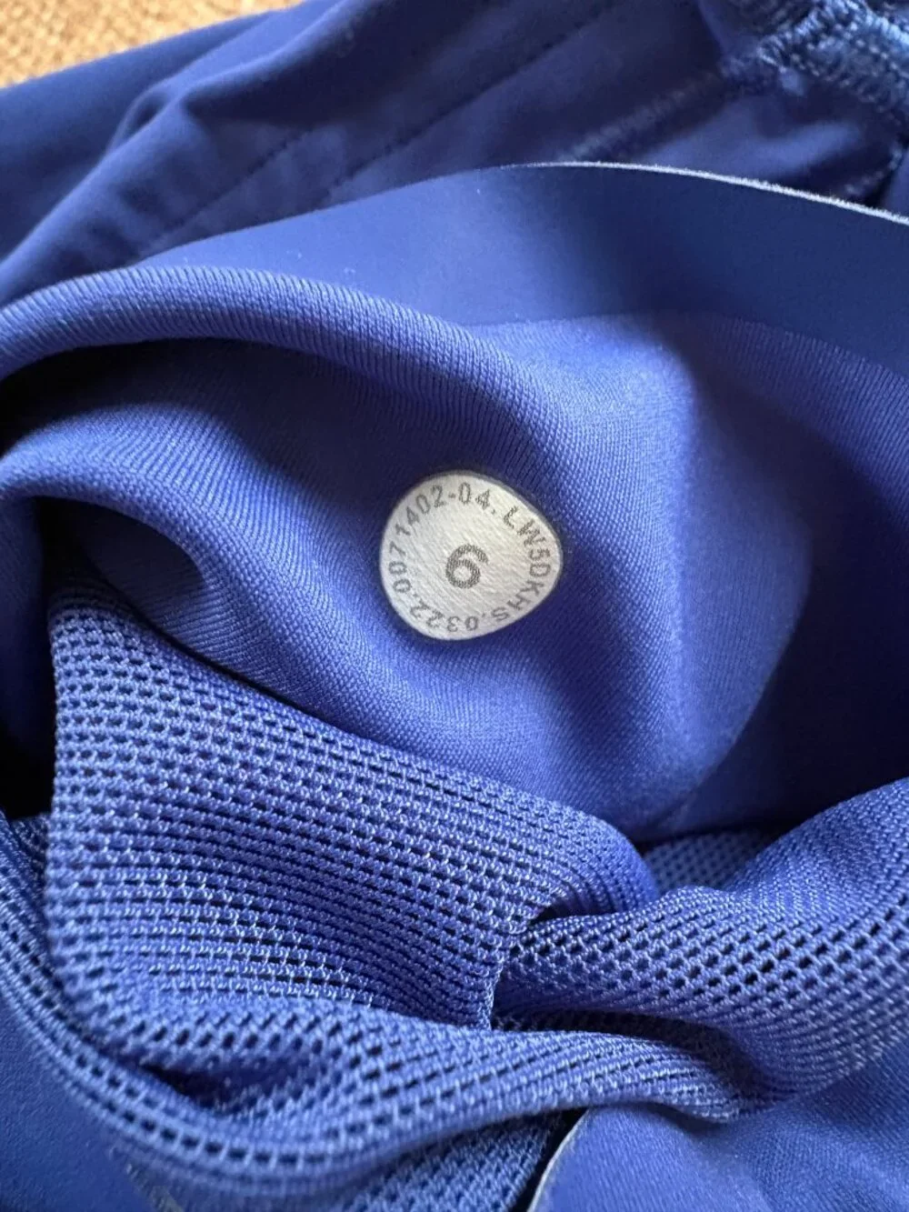 lululemon base pace - size 6, cobalt blue, 25